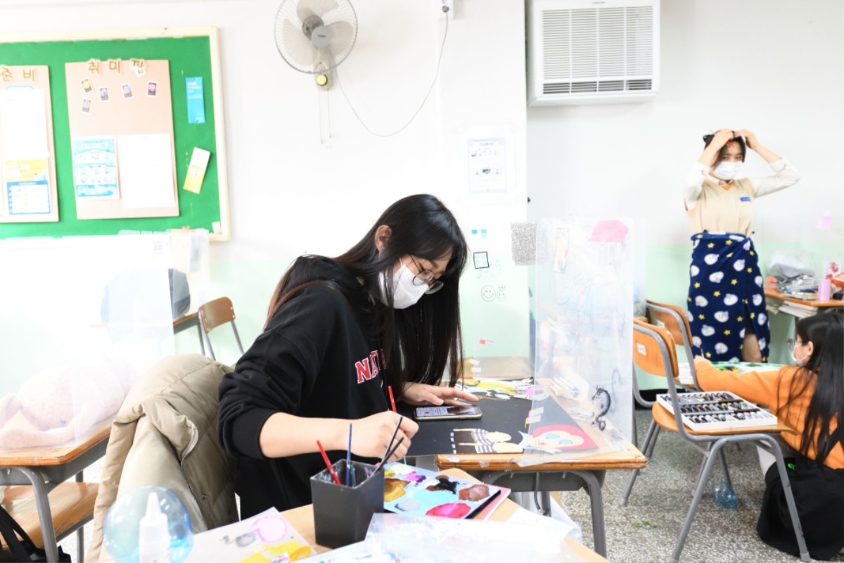 Ngành Mỹ thuật trường THPT Nghệ thuật Incheon Living Arts