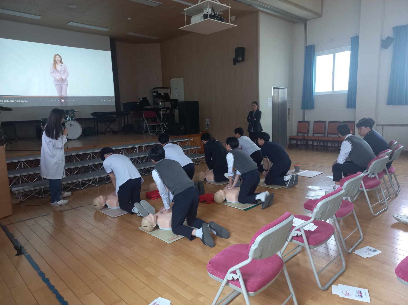 Khoa Điều dưỡng trường THPT Nghệ thuật Incheon Living Arts